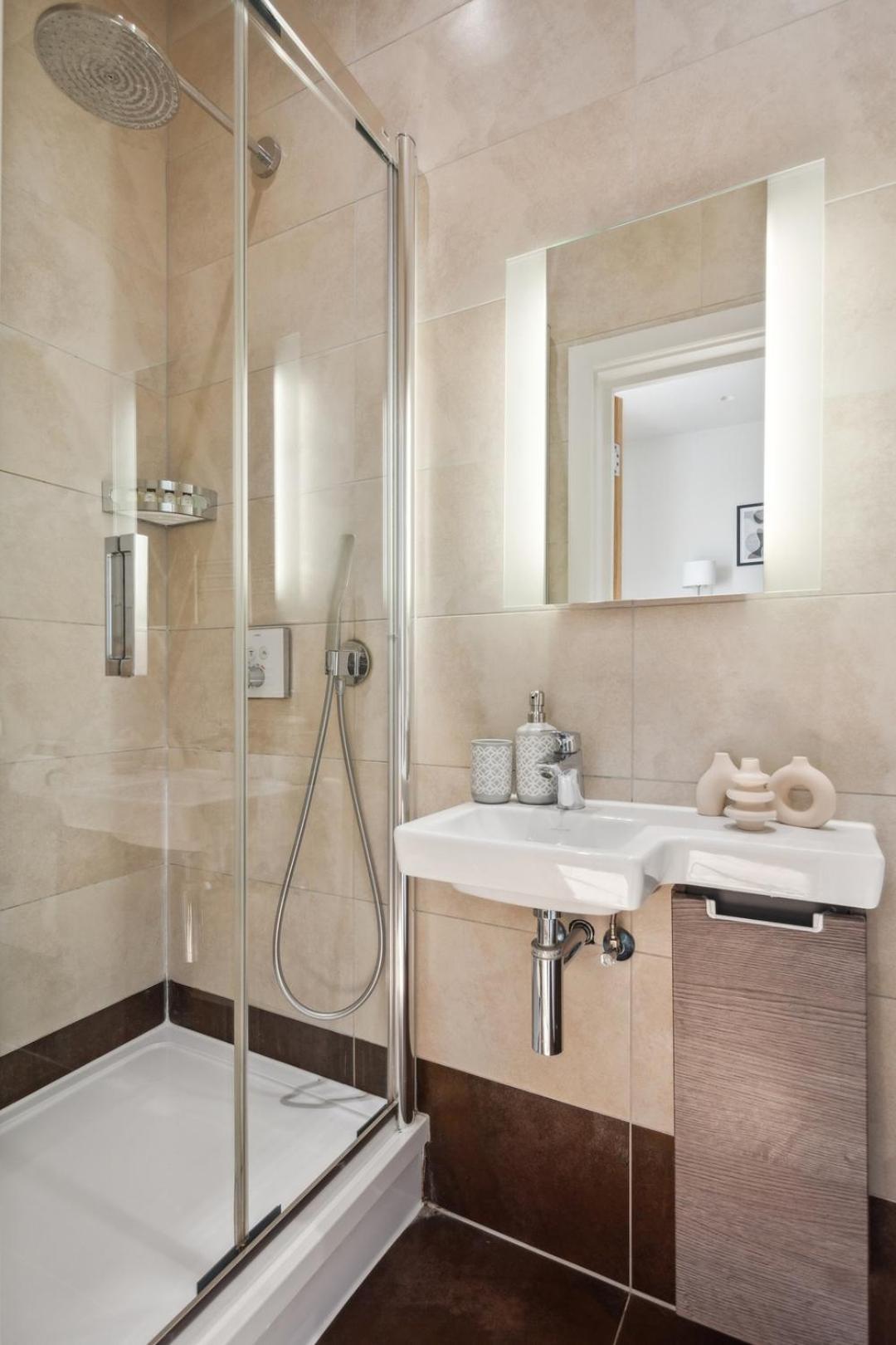 Bnbnook - Spacious 3br Near West End & Covent Garden
