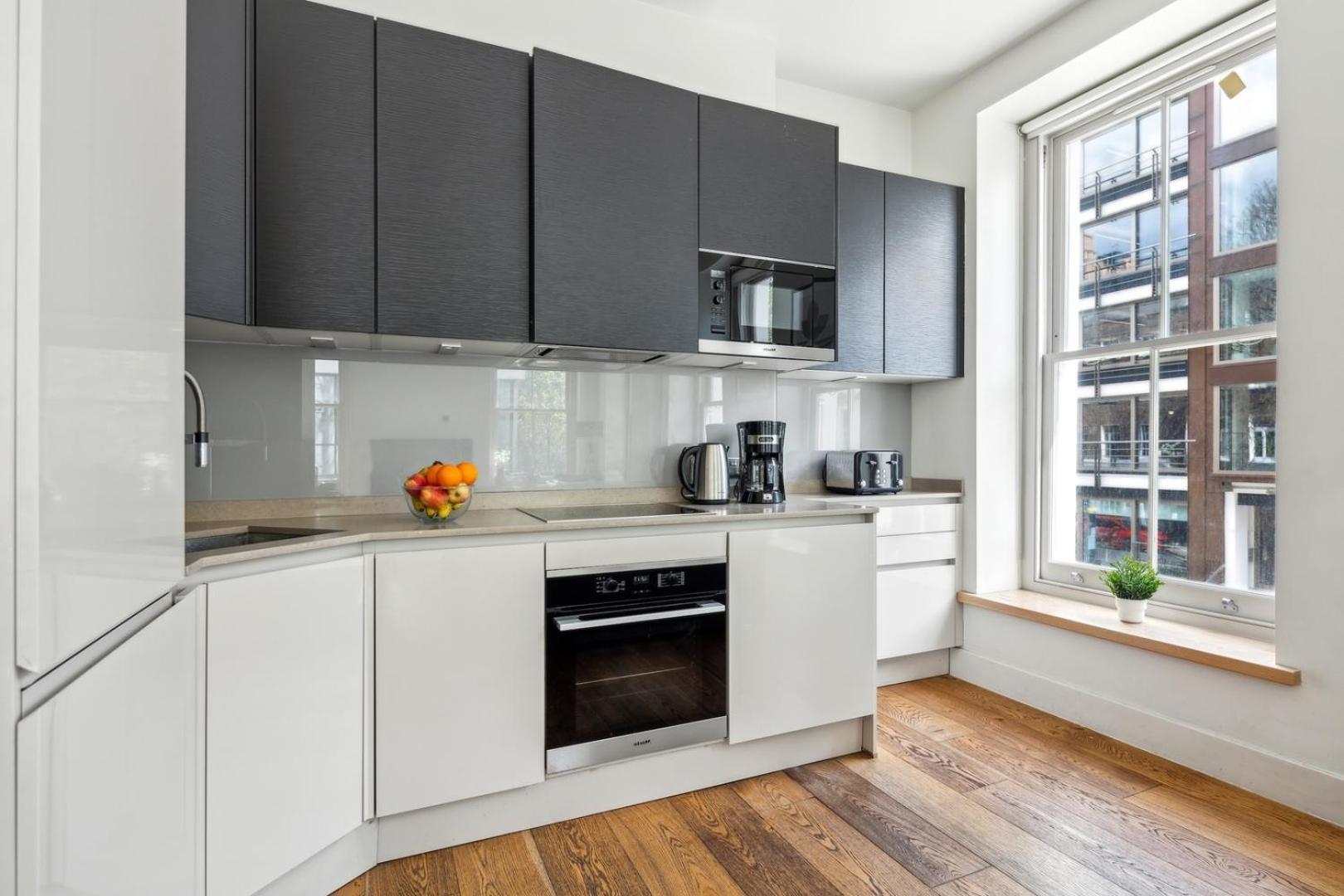 Bnbnook - Spacious 3br Near West End & Covent Garden *