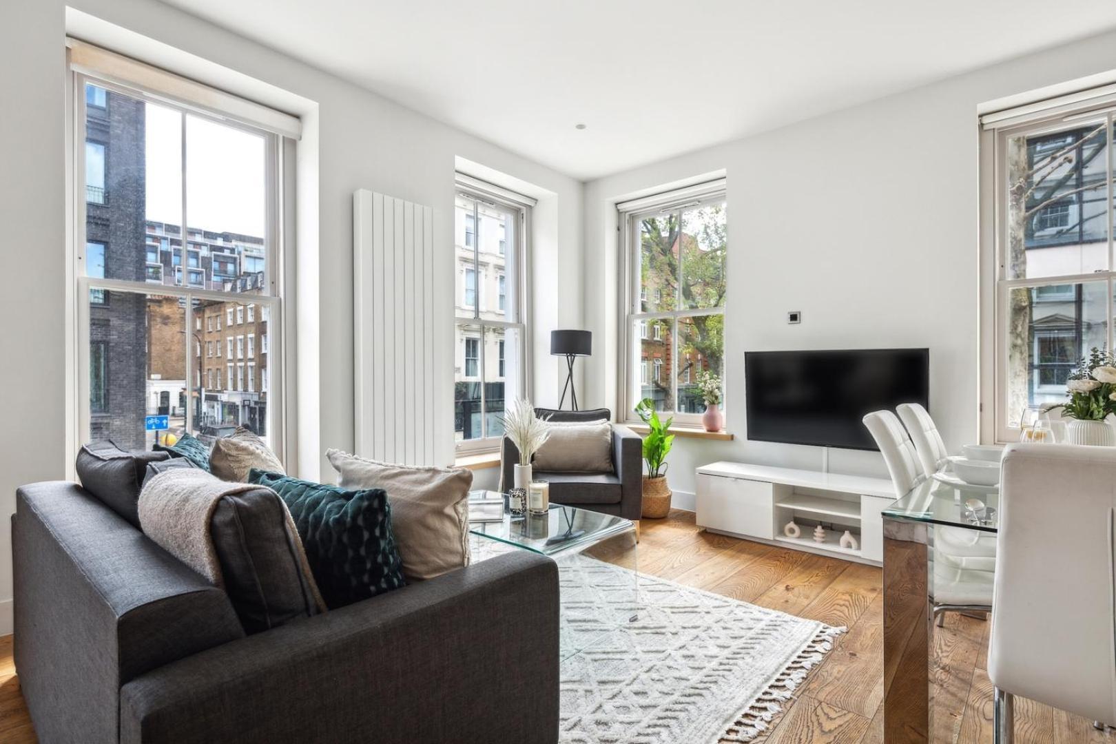 Bnbnook - Spacious 3br Near West End & Covent Garden Apartment